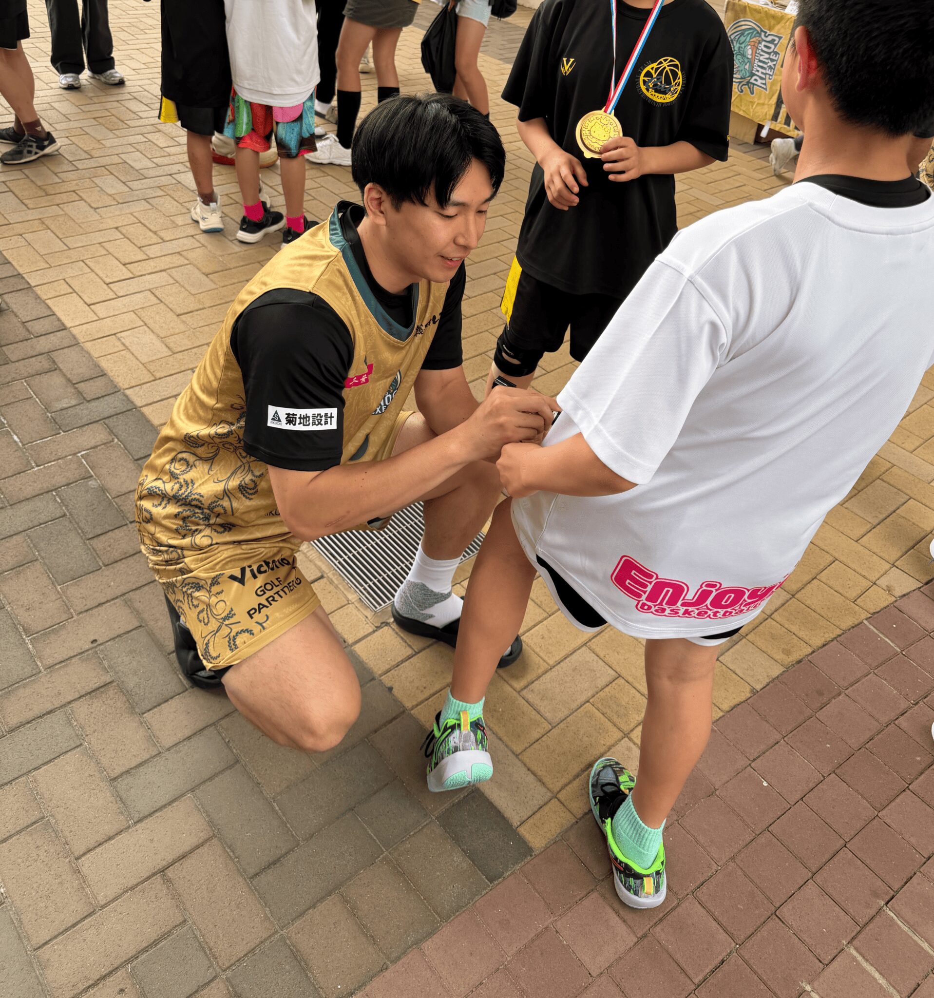 LINE_ALBUM_牧の原モアイベント_260608_1-1917x2048 (1)