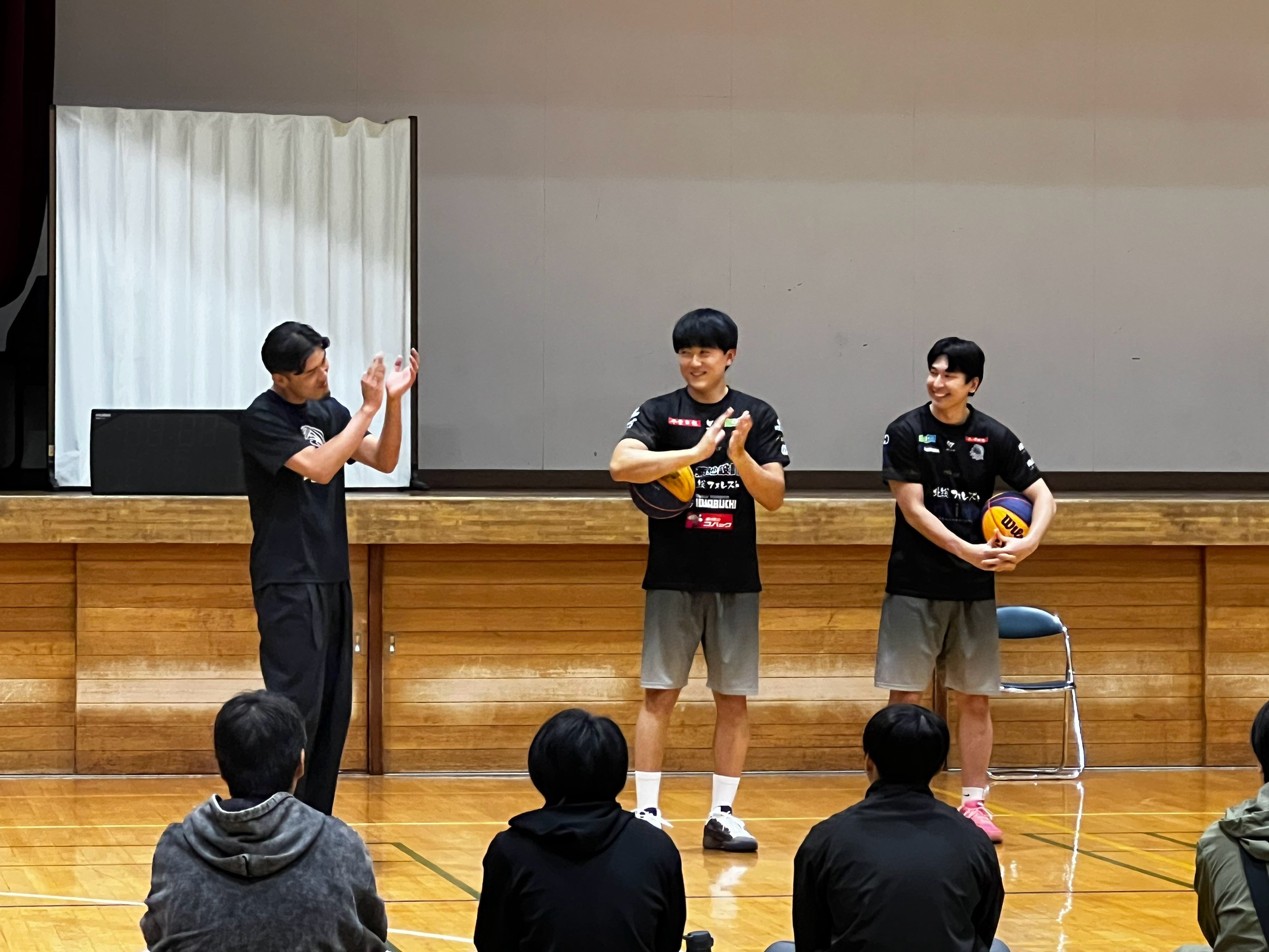 LINE_ALBUM_佐倉南高校(生徒顔出しNG)_261026_1